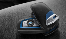 BMW калъф за ключ- черно и синьо