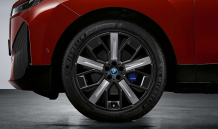 BMW комплект зимни гуми с джанти iX / i20