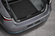 BMW Стелка за багажник i7/ G70